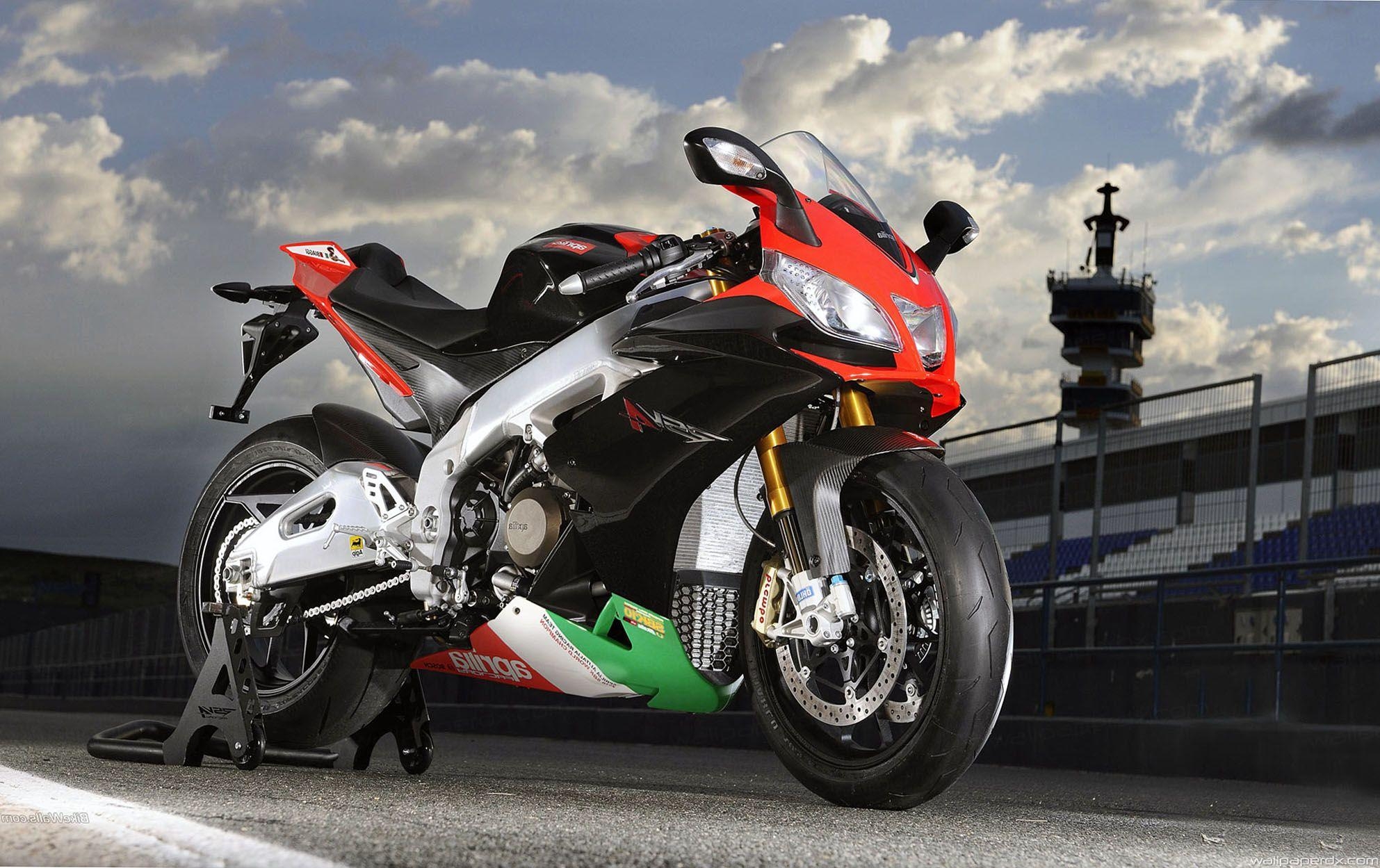 Aprilia RSV4, Hintergrundbild, Motorrad, Italien, Fahrzeug, 1990x1250 HD Desktop