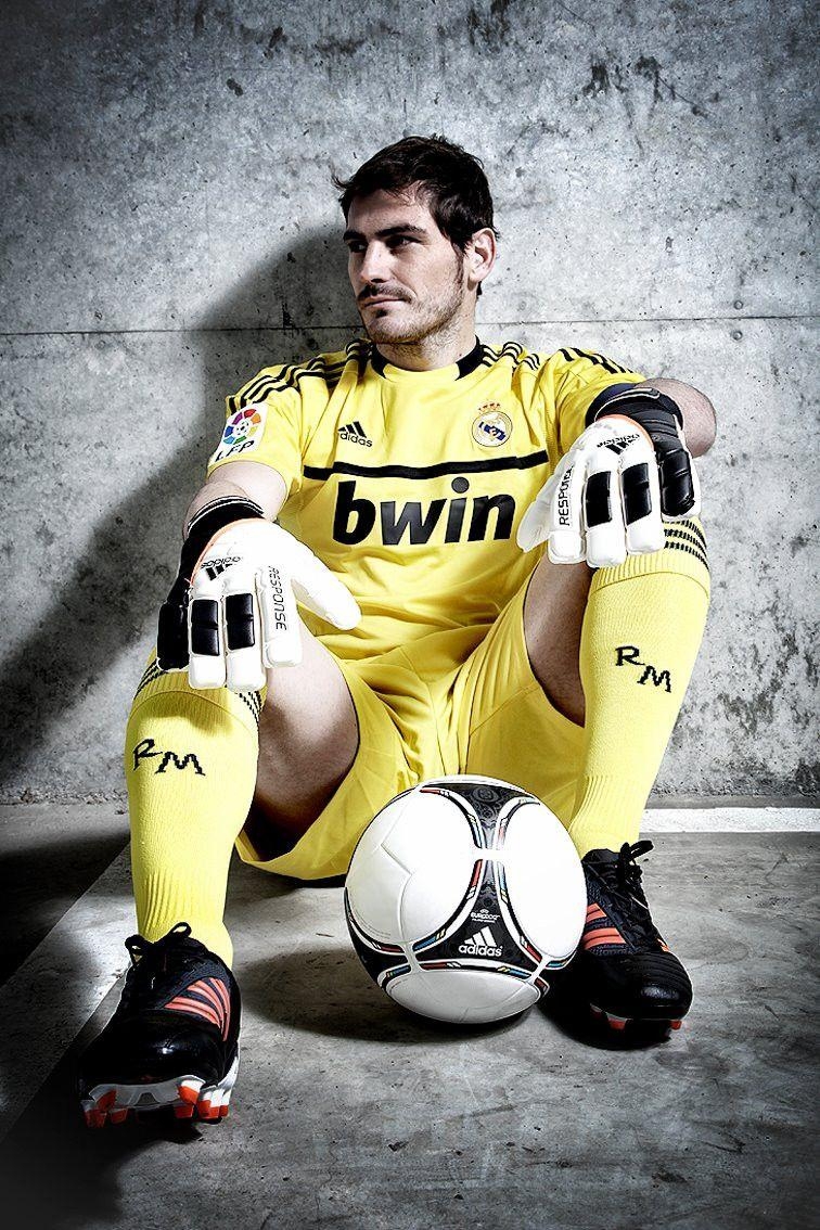 Iker Casillas, Fußball, Spanien, Torwart, Bild, 760x1140 HD Handy