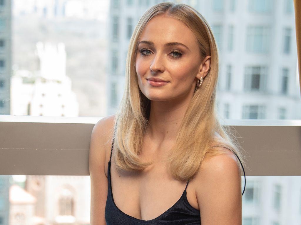 Sophie Turner, 2019, 4K, HD, Schauspielerin, 1030x770 HD Desktop