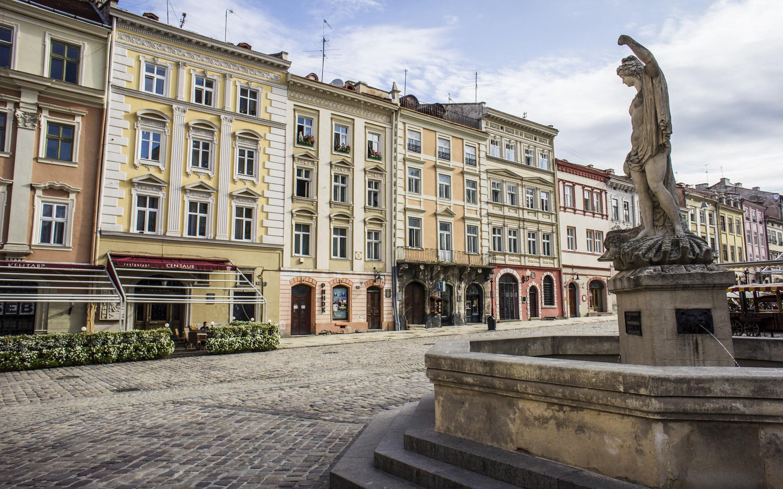 Lwiw Rynok-Platz, Brunnen, Häuser, HD-Bild, 2560x1600 HD Desktop