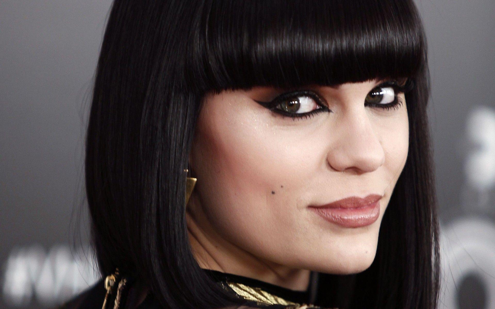 Jessie J, Brünett, Augen-Make-up, Schönheit, Stil, 1920x1200 HD Desktop