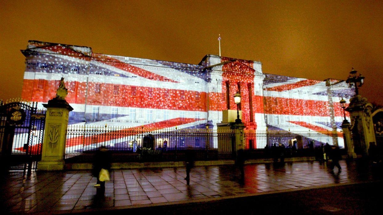 Buckingham Palace, London, England, Beleuchtet, Reisen, 1250x700 HD Desktop