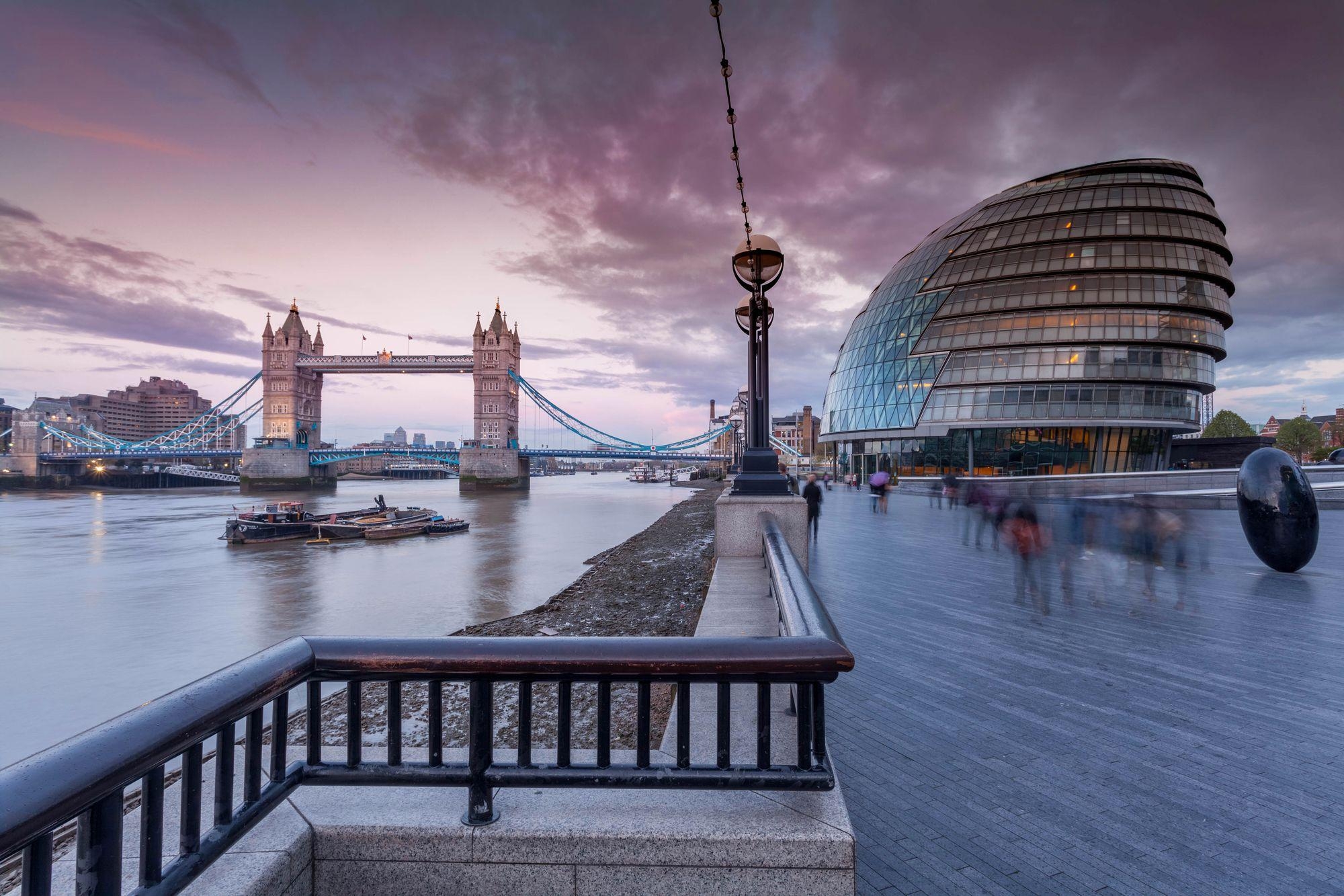 London, Tower Bridge, Wandmalerei, England, Reise, 2000x1340 HD Desktop