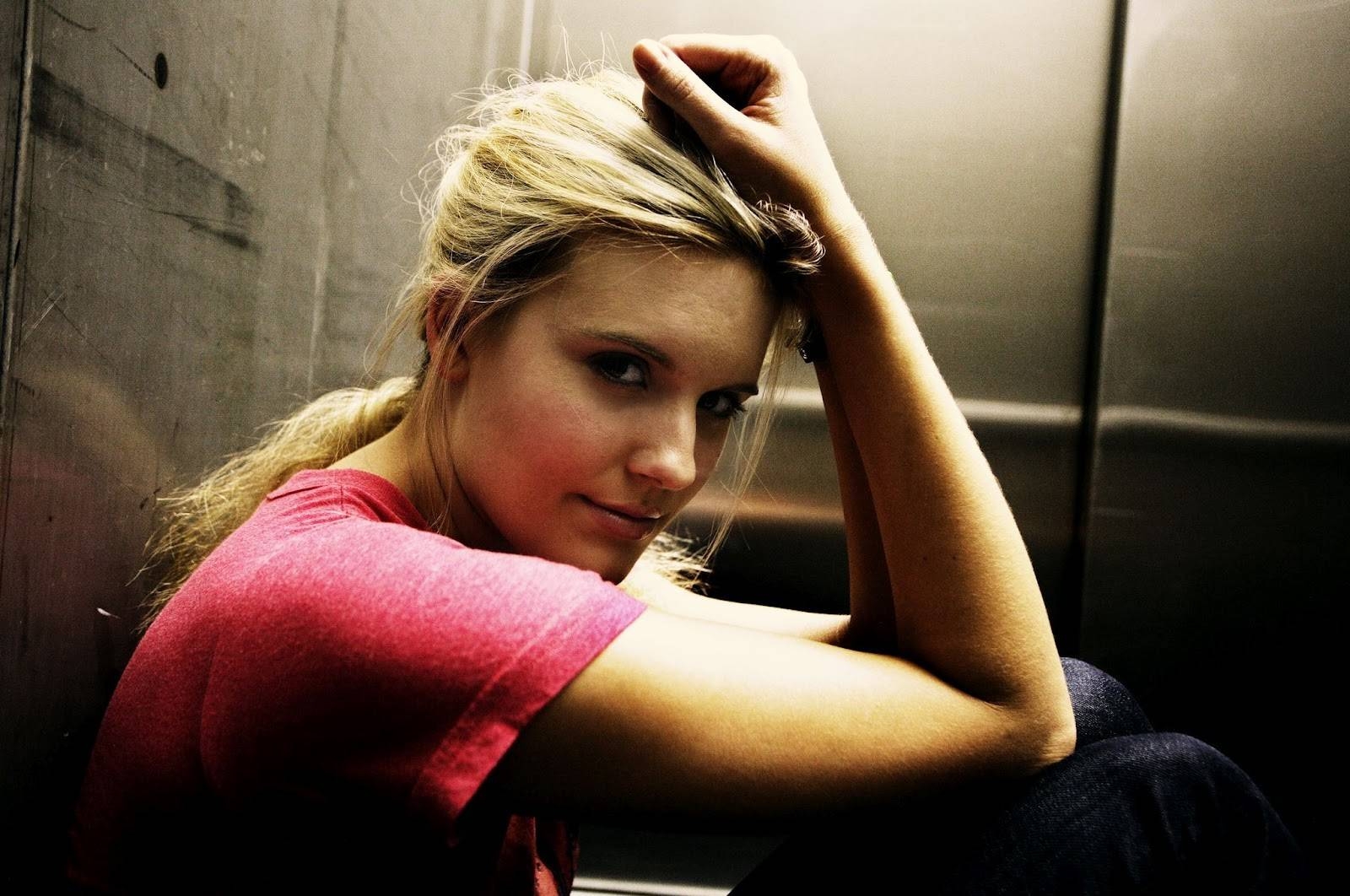 Maggie Grace, Schauspielerin, Filme, Bild, Hintergrund, 1600x1070 HD Desktop