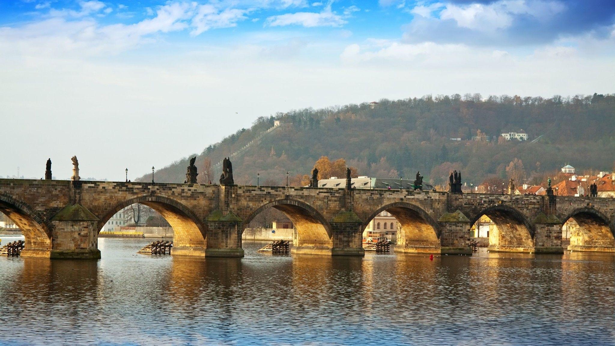 Karlsbrücke, HQ Bild, Menschgemacht, Vltava, Prag, 2050x1160 HD Desktop