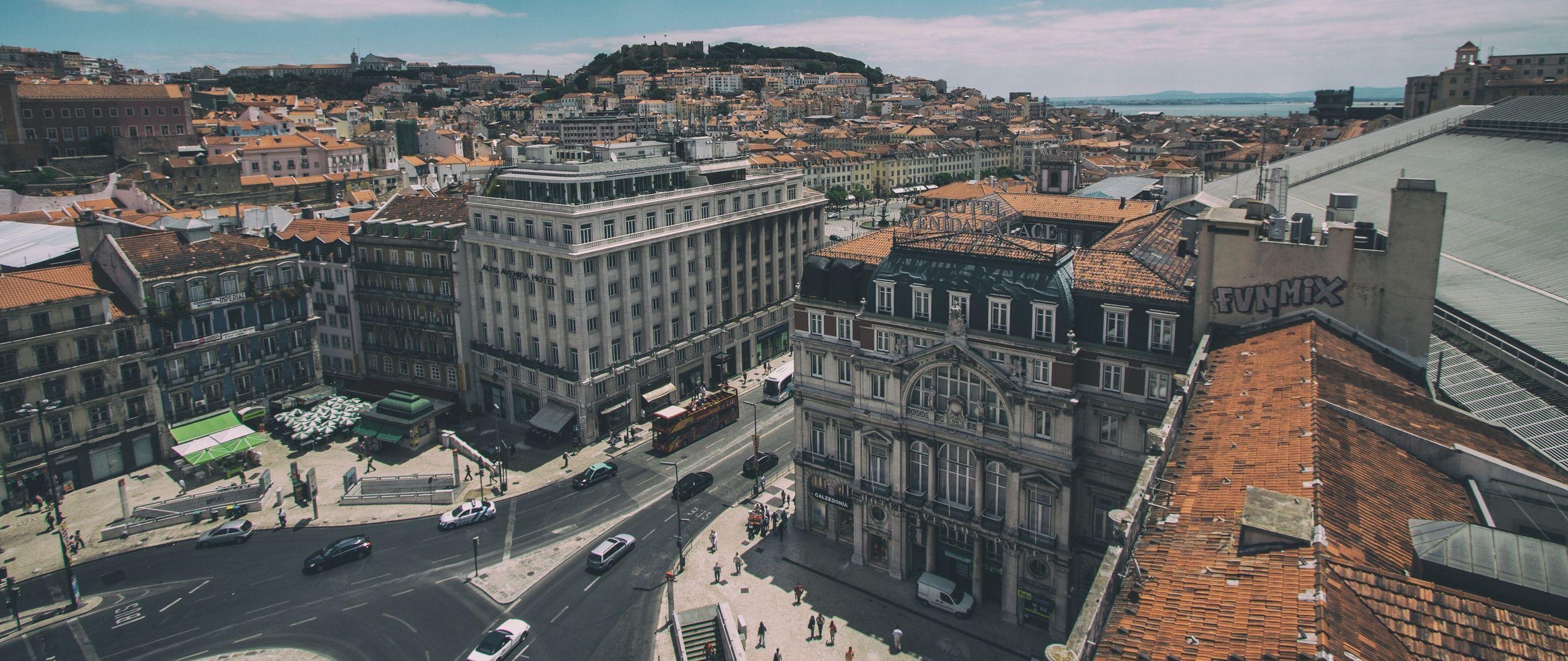 Lissabon, Portugal, Gebäude, Aussicht, Abbild, 2560x1080 Dual Screen Desktop