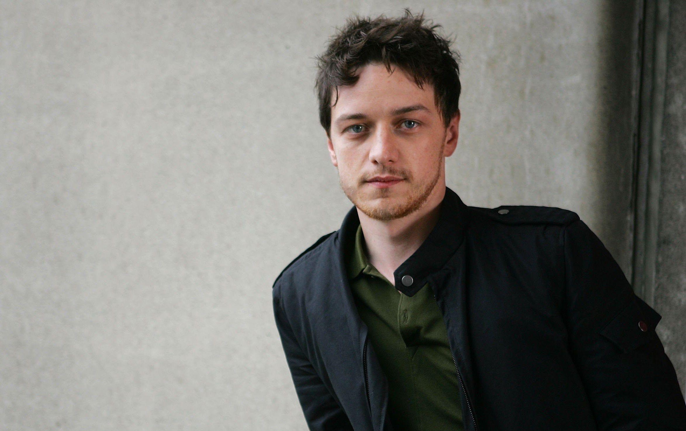 James McAvoy, HD, Filmstar, Künstler, Bild, 2350x1480 HD Desktop