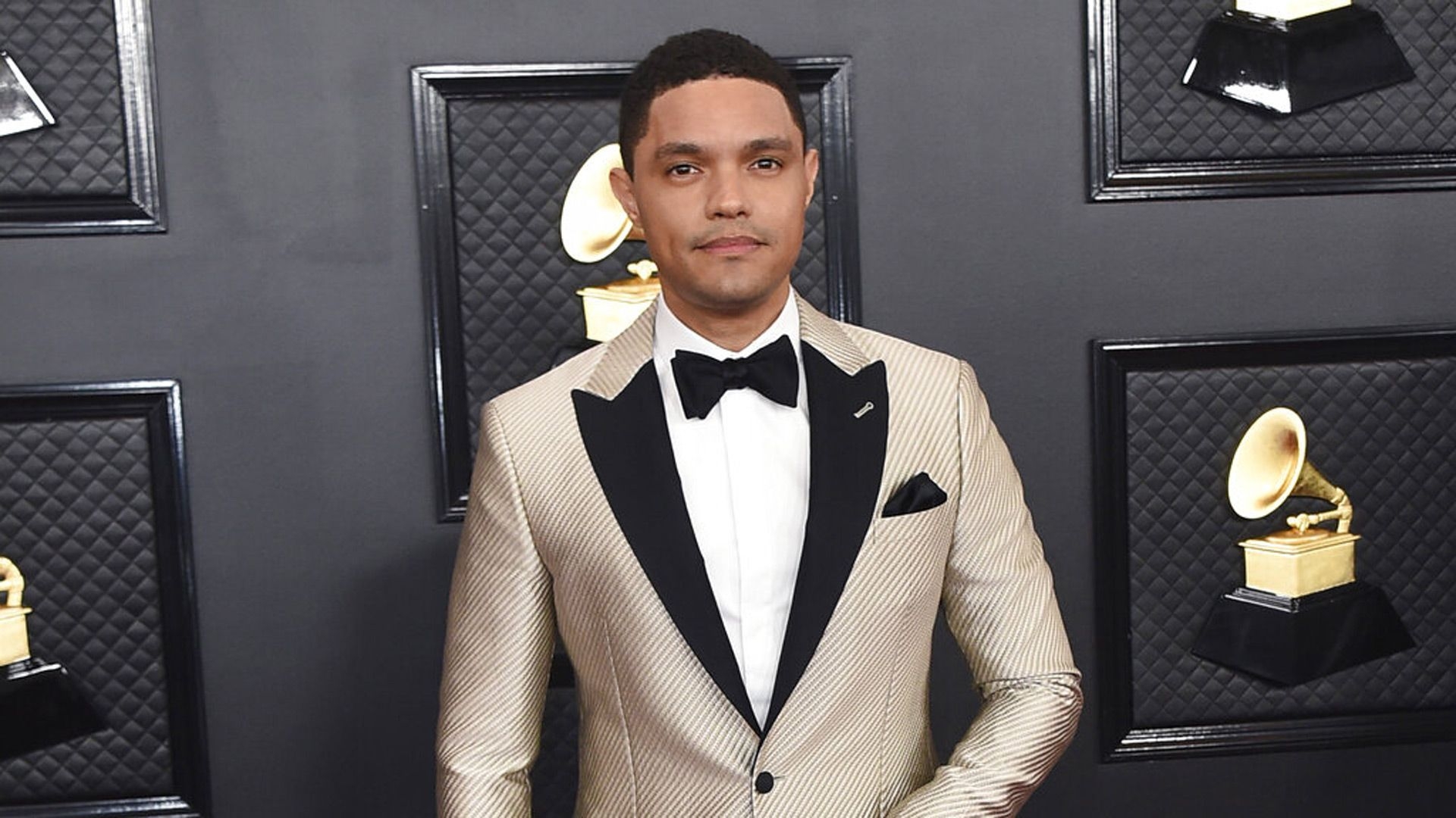 Trevor Noah, Grammys 2021, Moderator, Preisverleihung, Show, 1920x1080 Full HD Desktop