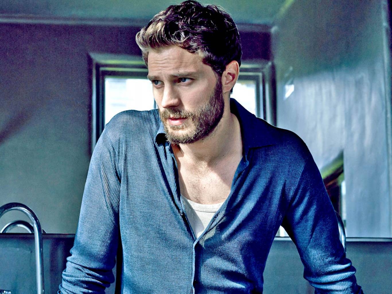 Jamie Dornan, HD, Neu, Schauspieler, Fotografie, 1370x1030 HD Desktop