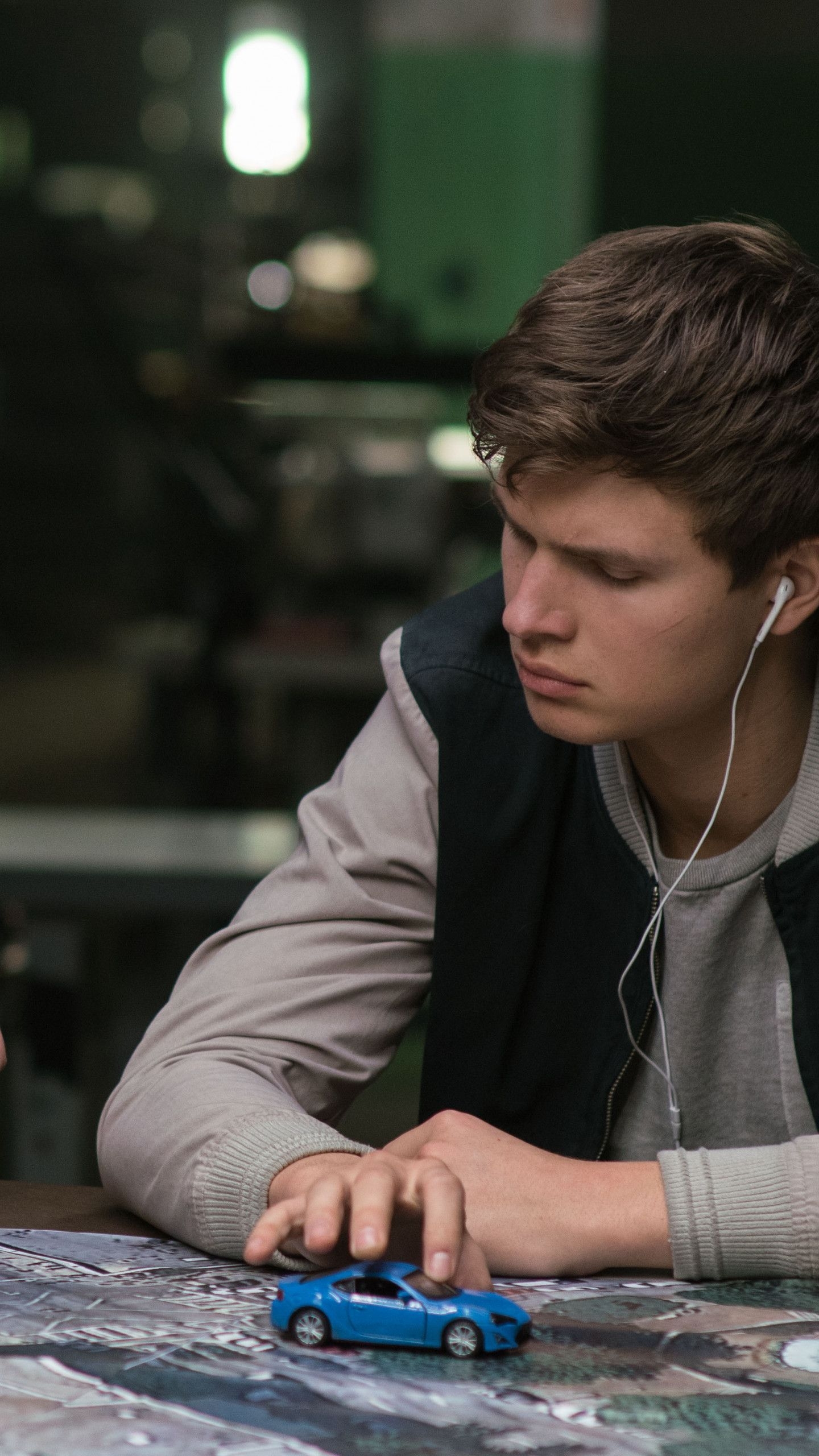 Baby Driver, Ansel Elgort, Edgar Wright, Kino, Film, 1440x2560 HD Handy